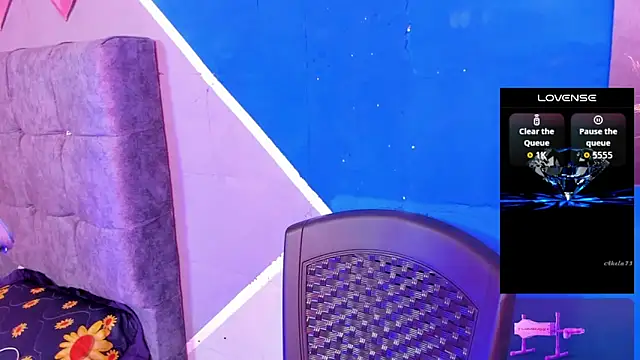 lau-hot online show from 02-11-26, 08:58