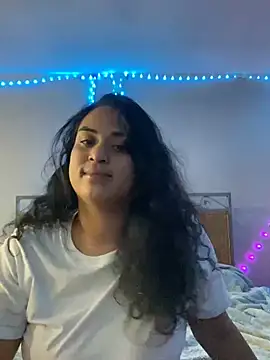 SoakedUpKitty- online show from 08-05-26, 05:43