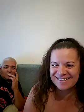 Snapshot of PerleRaree chatting on 06-11-26, 12:36 PerleRaree online show from 06-11-26, 12:36