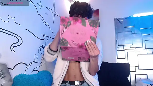 Trinity Knox online show from 11-22-25, 04:28