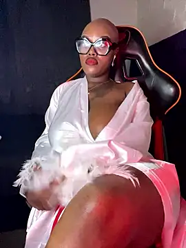 QUEEN NOBUHLE 777 online show from 01-09-26, 09:49