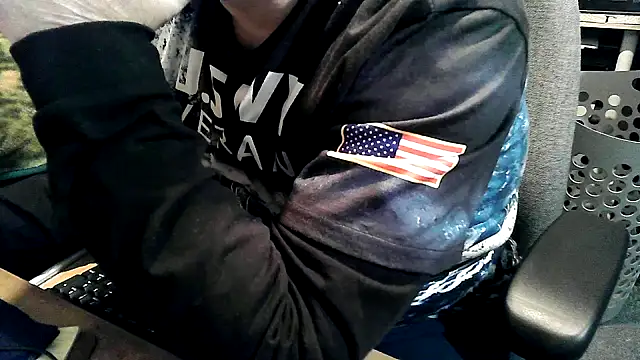 georgew62 online show from 10-18-25, 11:16