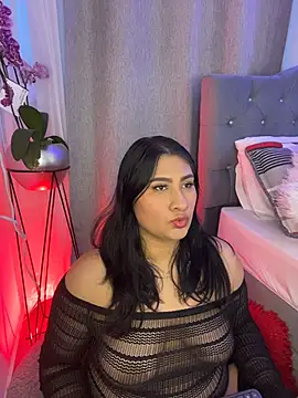 Elyross1  online show from 10-19-25, 10:43