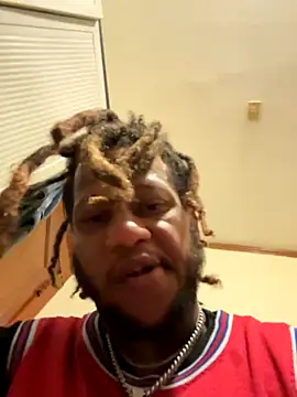 Snapshot of Sexdemonfrfr chatting on 10-06-25, 10:40 Sexdemonfrfr online show from 10-06-25, 10:40