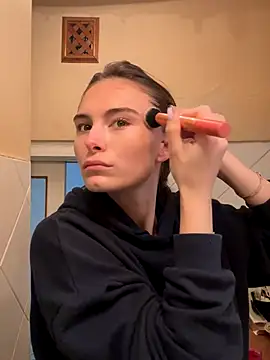 SophiiaStarr online show from 11-11-25, 12:38