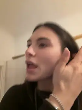 SophiiaStarr online show from 03-07-26, 08:39