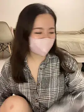 NATSUMI00 online show from 12-18-25, 03:29