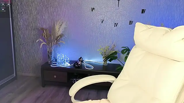 NikkiiStill online show from 03-06-26, 03:14