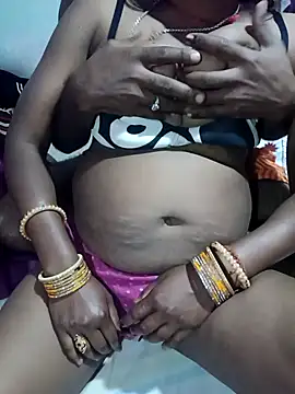 Snapshot of pujabhabhiji10 chatting on 11-11-25, 04:51 pujabhabhiji10 online show from 11-11-25, 04:51