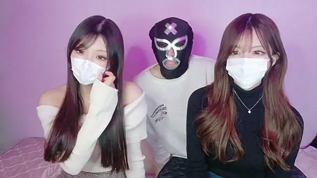 JDsakichan2 online show from 11-30-25, 12:42