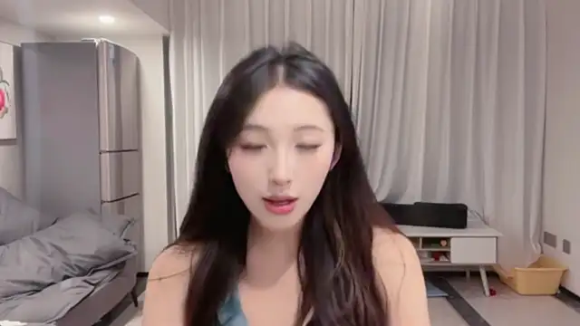 ZhaoZhao-ZM online show from 09-25-25, 01:15