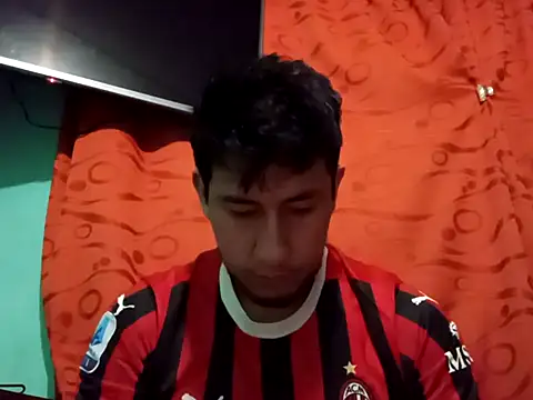 True Di online show from 10-05-25, 02:21