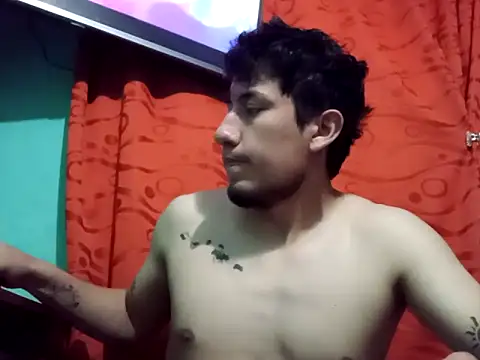 True Di online show from 10-21-25, 02:01