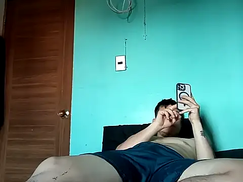 True Di online show from 10-24-25, 06:48