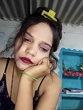 Snapshot of Bebby_Doll chatting on 09-16-25, 03:35 Bebby Doll online show from 09-16-25, 03:35