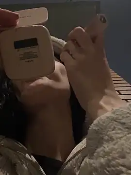 XBODTRIIPX online show from 12-03-25, 03:03