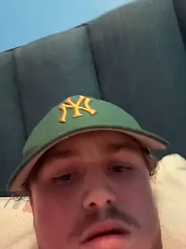 Snapshot of Hmyouneed chatting on 10-03-25, 05:37 Hmyouneed online show from 10-03-25, 05:37