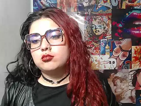 Curvy-Queen online show from 09-25-25, 03:43