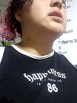 Curvy-Queen online show from 10-07-25, 03:04