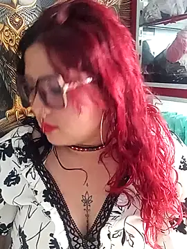 Curvy-Queen online show from 10-10-25, 09:03