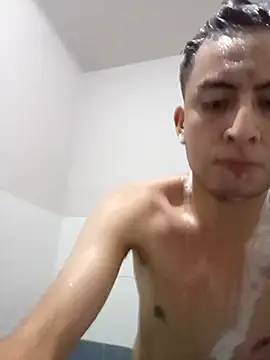 aczinovelez342 online show from 09-13-25, 04:45