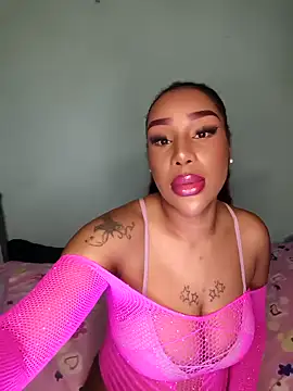 Snapshot of Queen_Amara chatting on 09-13-25, 11:26 Queen Amara online show from 09-13-25, 11:26