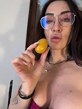 nikkaanderic online show from 03-30-26, 03:35