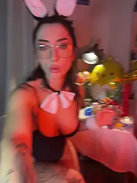 nikkaanderic online show from 04-01-26, 07:00