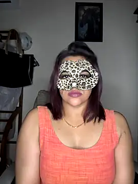 SLNatasha online show from 11-30-25, 11:47