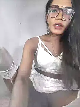 Winterbunny95 online show from 10-20-25, 08:09