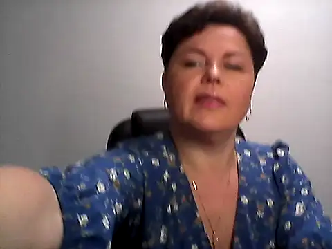 Snapshot of EllaLove2277 chatting on 11-17-25, 03:51 EllaLove2277 online show from 11-17-25, 03:51