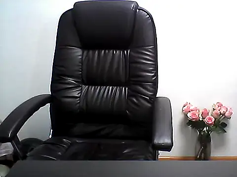 Snapshot of EllaLove2277 chatting on 12-01-25, 11:26 EllaLove2277 online show from 12-01-25, 11:26