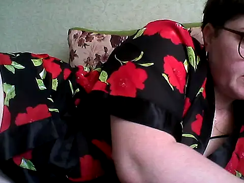 EllaLove2277 online show from 04-23-26, 05:52