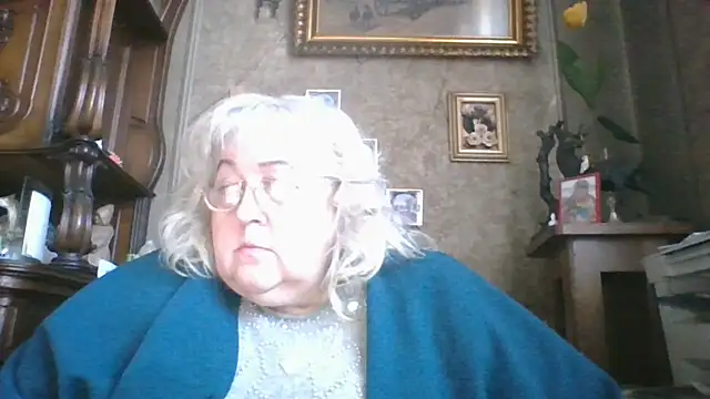 Lala-Love56 online show from 11-13-25, 08:35