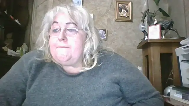 Lala-Love56 online show from 12-13-25, 07:53