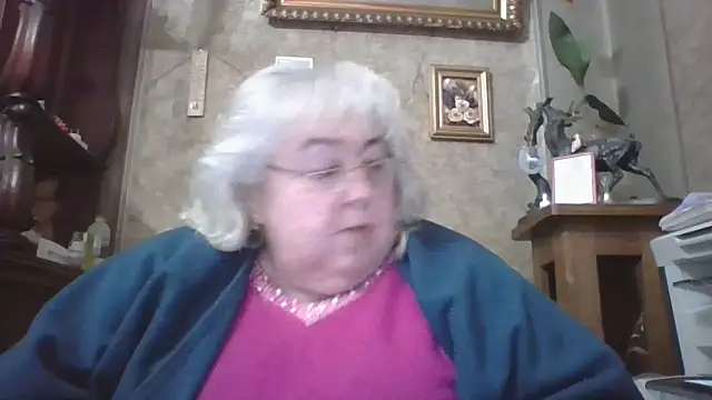 Snapshot of Lala-Love56 chatting on 12-20-25, 06:15 Lala-Love56 online show from 12-20-25, 06:15