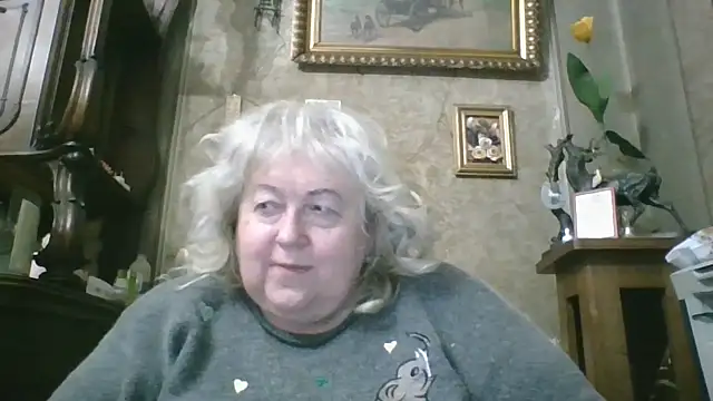 Snapshot of Lala-Love56 chatting on 12-21-25, 11:34 Lala-Love56 online show from 12-21-25, 11:34