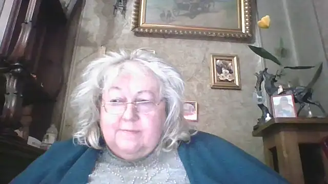 Snapshot of Lala-Love56 chatting on 03-05-26, 08:27 Lala-Love56 online show from 03-05-26, 08:27