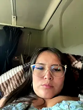 Snapshot of amberbakee chatting on 11-05-25, 03:01 amberbakee online show from 11-05-25, 03:01