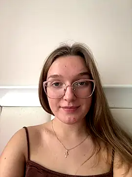 Bellatrisssaa online show from 11-23-25, 10:26