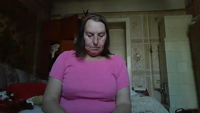 Snapshot of AnnaLive570 chatting on 11-01-25, 08:16 AnnaLive570 online show from 11-01-25, 08:16