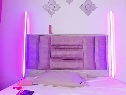 0anonimo bottom1 online show from 09-11-25, 01:22