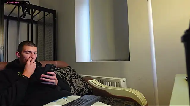 Snapshot of Ryan_Dozer chatting on 11-19-25, 07:30 Ryan Dozer online show from 11-19-25, 07:30