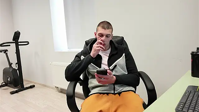 Ryan Dozer online show from 04-26-26, 06:00