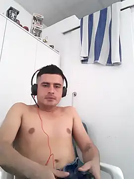 Andr3s69xxx online show from 04-26-26, 02:37