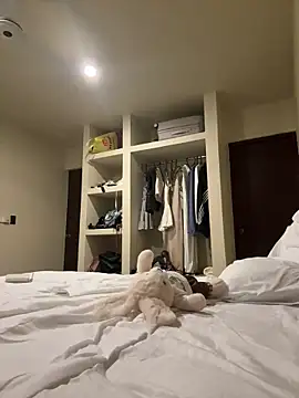 Sashailardi online show from 04-21-26, 07:25