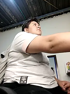 Snapshot of Noha_Whiitee chatting on 12-04-25, 12:20 Noha Whiitee online show from 12-04-25, 12:20