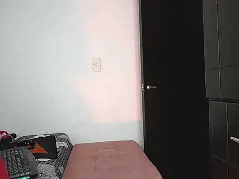 charlottekiss99 online show from 05-08-26, 03:06