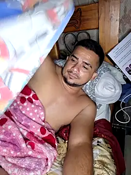 yeffito1 online show from 09-18-25, 04:03