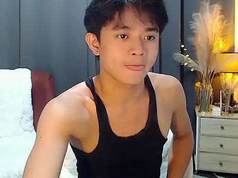 NautyBoyBrazeen 143 online show from 04-08-26, 03:45